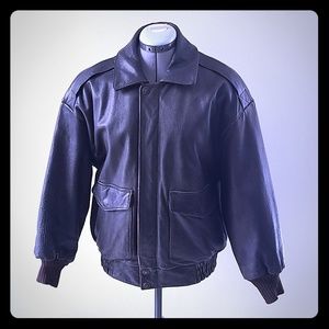 Vintage Adventurebound Wilson 80s leather bomber L
